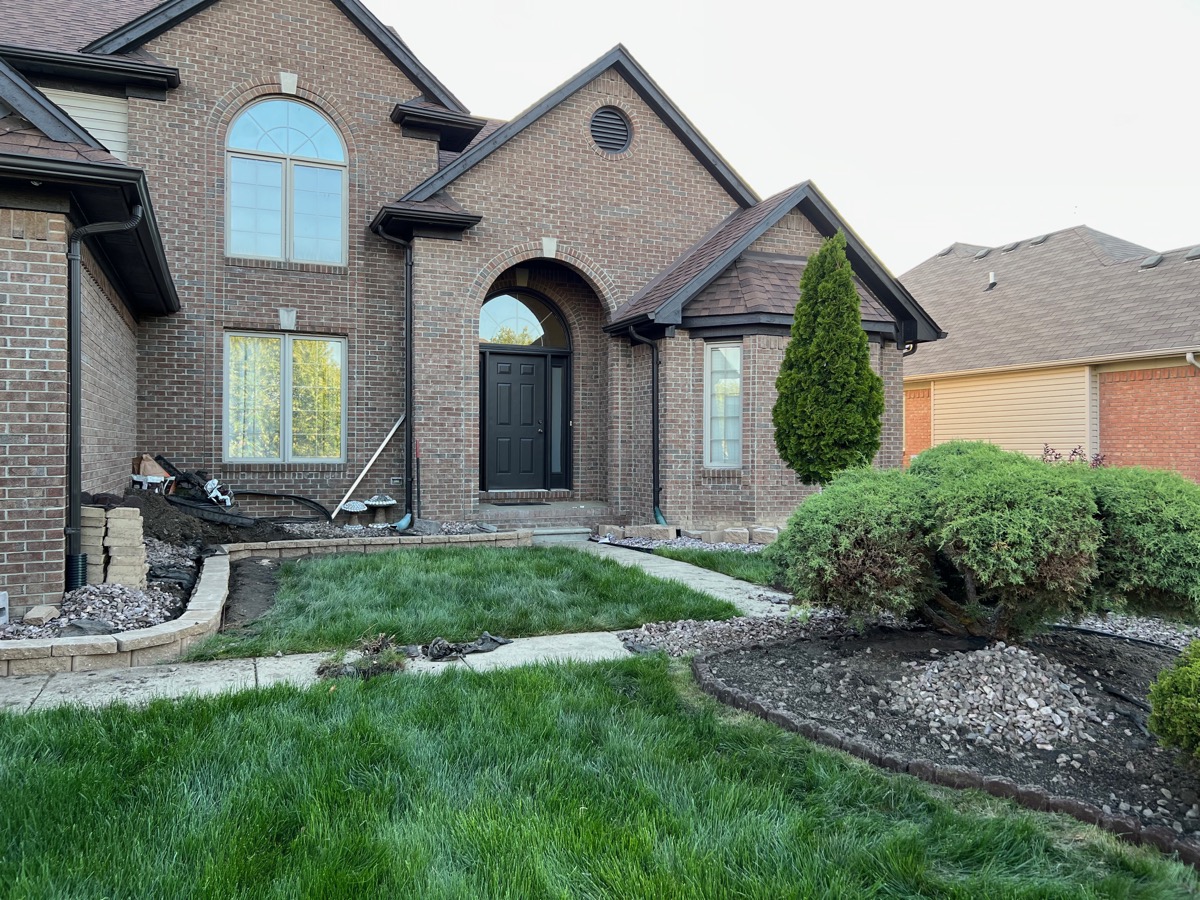 Retaining Wall & Fresh Sod